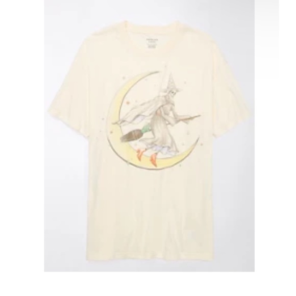 American Eagle Outfitters Tops - AE Oversized Halloween Graphic Tee
Color: Cream
Size: X-Small/Small